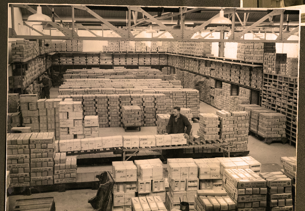 Smit Elektrodenfabriek magazijn 1950-1960