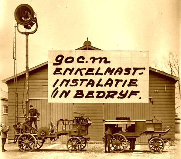 Dynamowagen Smit met enkelmast zoeklicht (1890-1900)